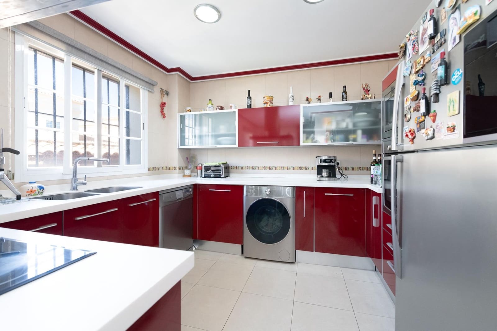 3 sovrum Villa till salu i Alhaurin de la Torre - 650 000 € (Ref: 9630084)