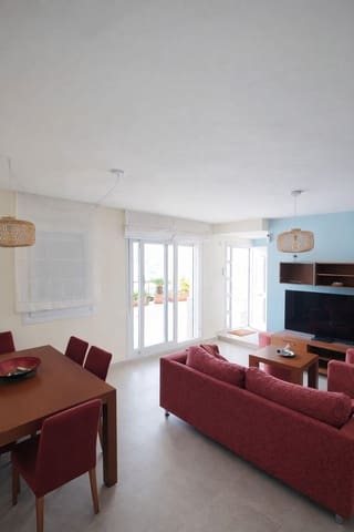 Adosado de 3 habitaciones en Almuñécar en alquiler con piscina - 1.100 € (Ref: 9645106)