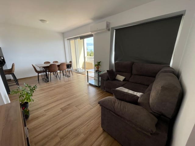 Piso de 2 habitaciones en Puerto Marina, Benalmádena en venta con garaje - 450.000 € (Ref: 9648238)
