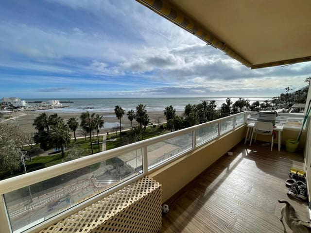 Piso de 2 habitaciones en Puerto Marina, Benalmádena en venta con garaje - 450.000 € (Ref: 9648238)