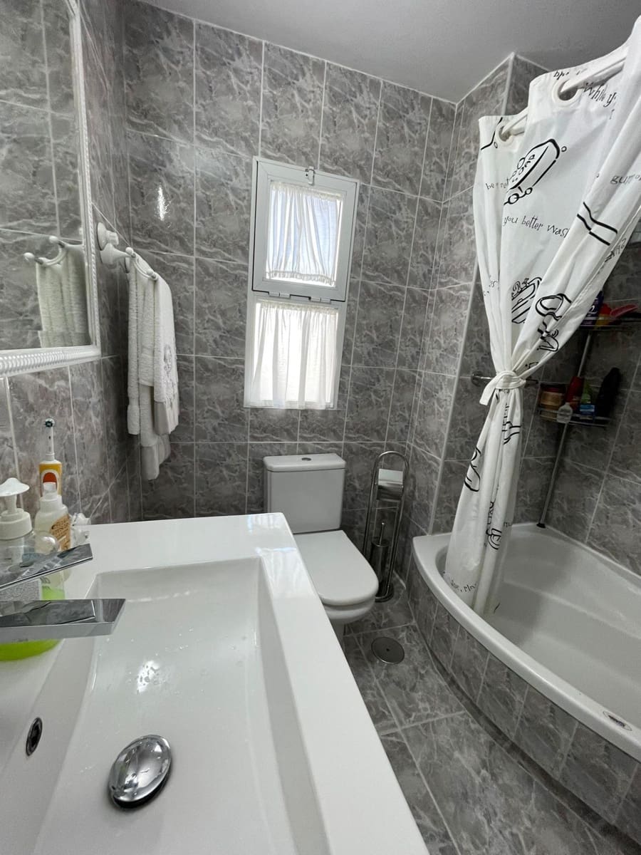 2 soverom Leilighet til salgs i Benalmadena - € 389 000 (Ref: 9648239)