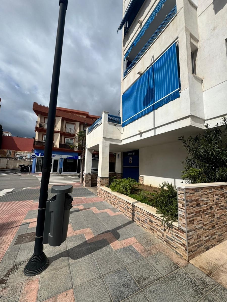 3 slaapkamer Flat te koop in Las Lagunas de Mijas met garage - € 280.000 (Ref: 9679927)