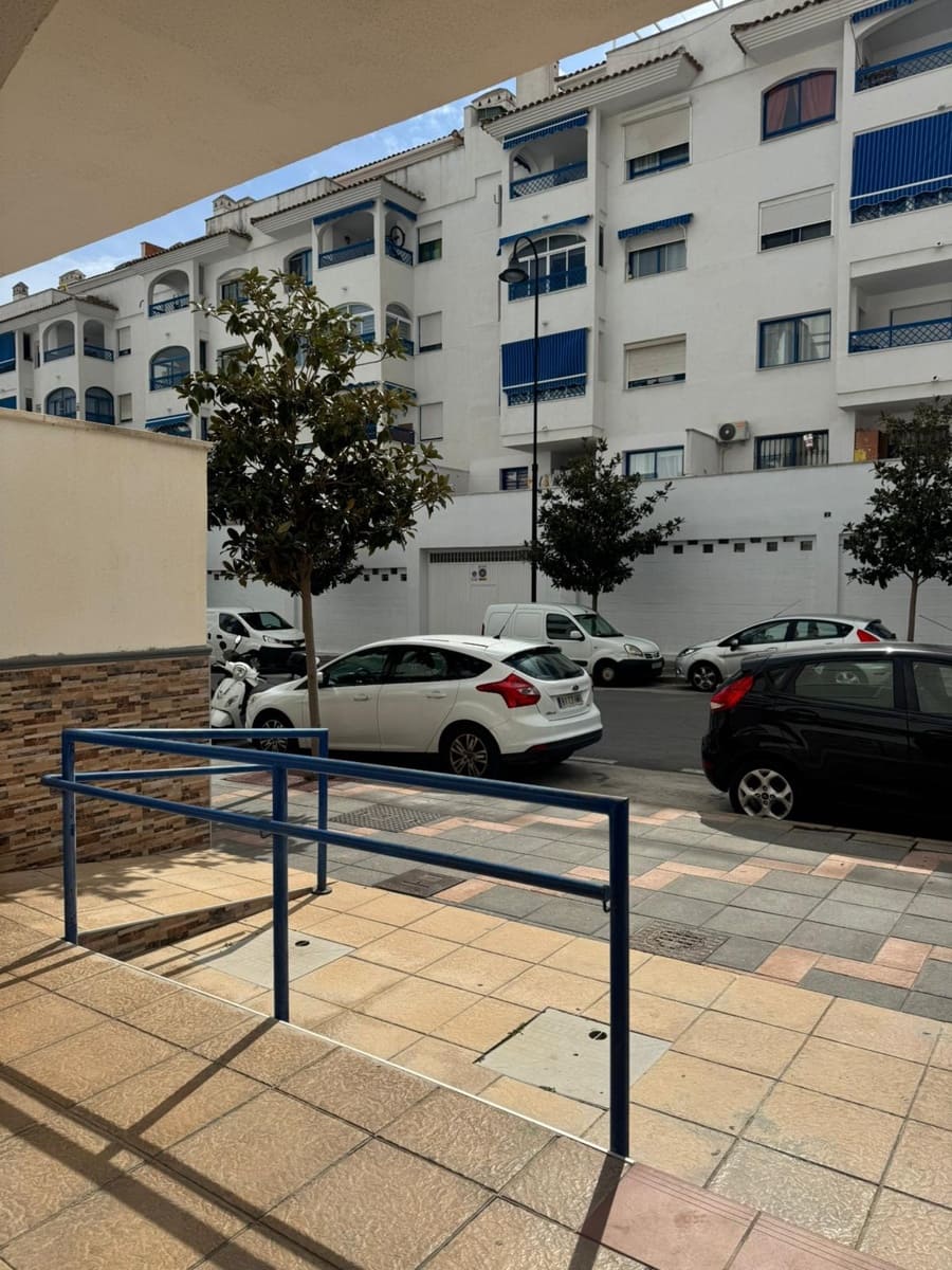 3 slaapkamer Flat te koop in Las Lagunas de Mijas met garage - € 280.000 (Ref: 9679927)