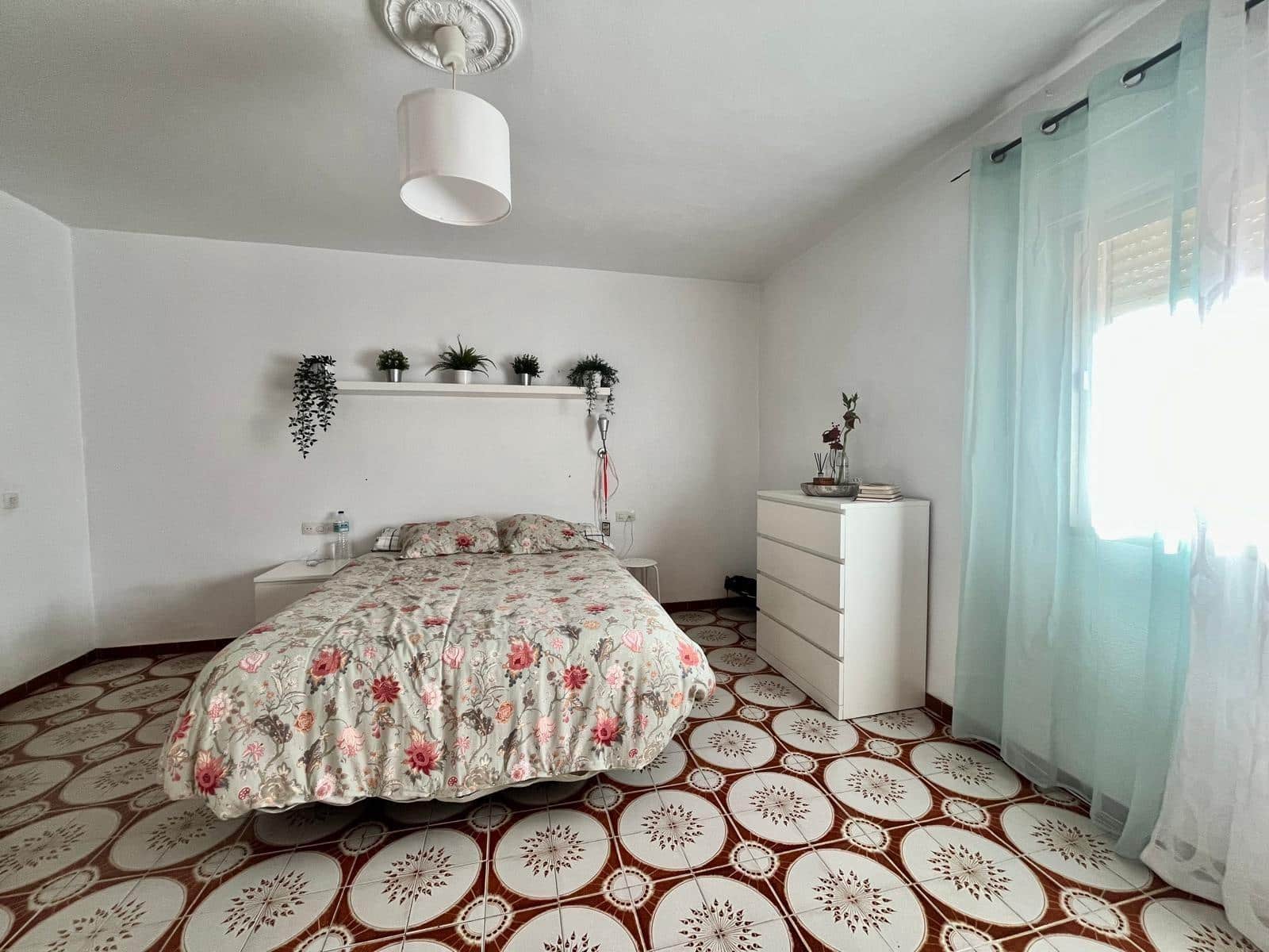 4 slaapkamer Villa te koop in Malaga stad - € 370.000 (Ref: 9712047)