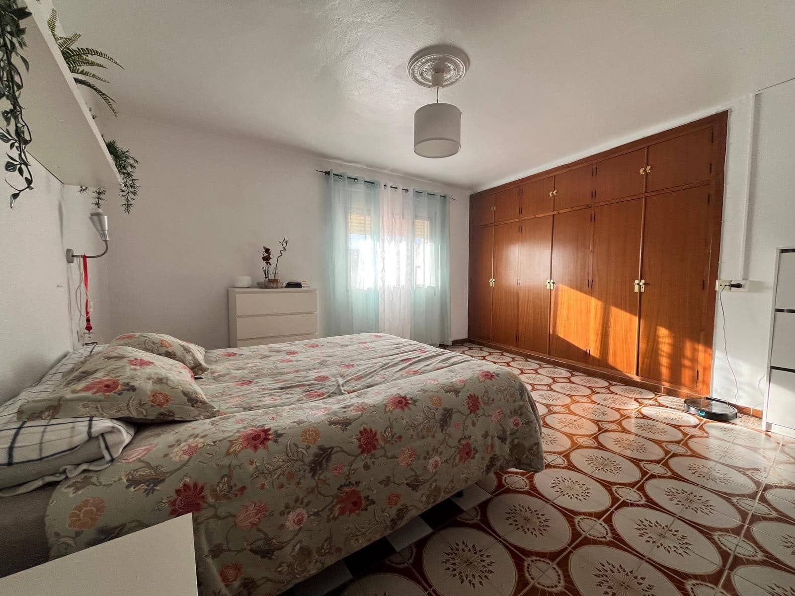 4 slaapkamer Villa te koop in Malaga stad - € 370.000 (Ref: 9712047)