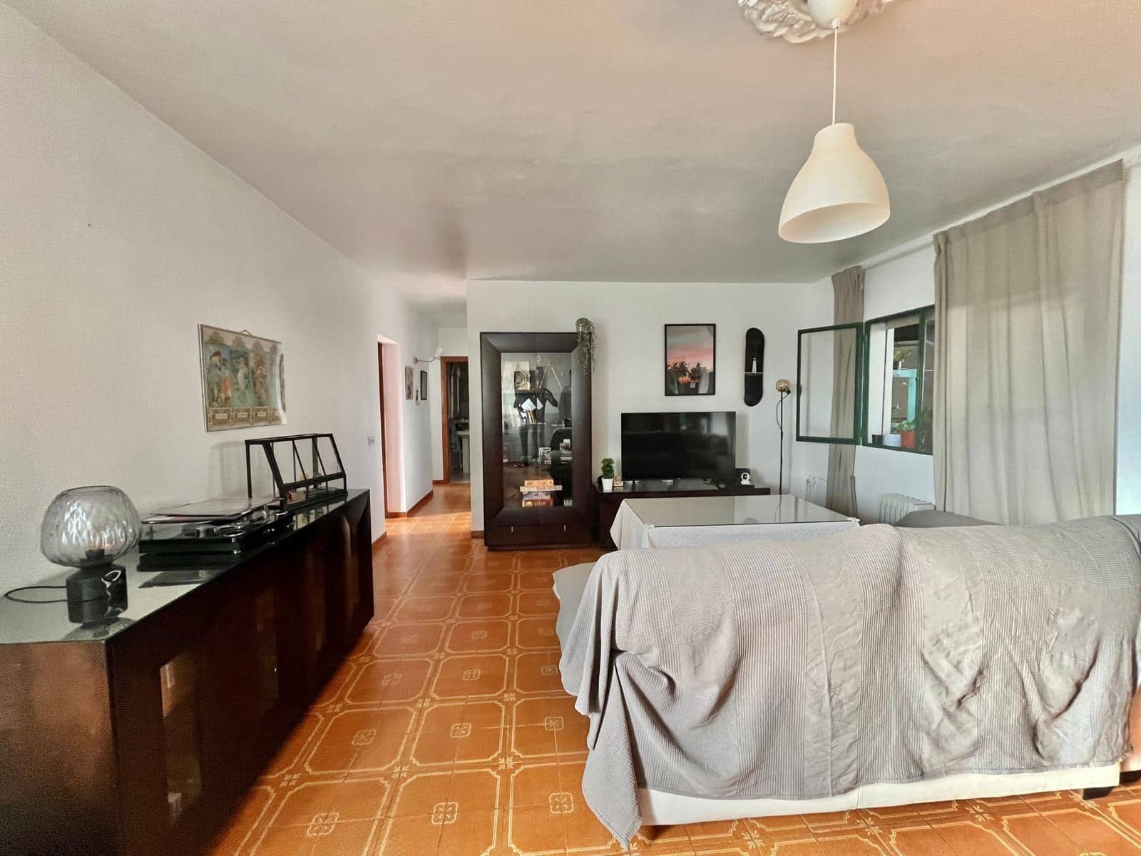 4 slaapkamer Villa te koop in Malaga stad - € 370.000 (Ref: 9712047)