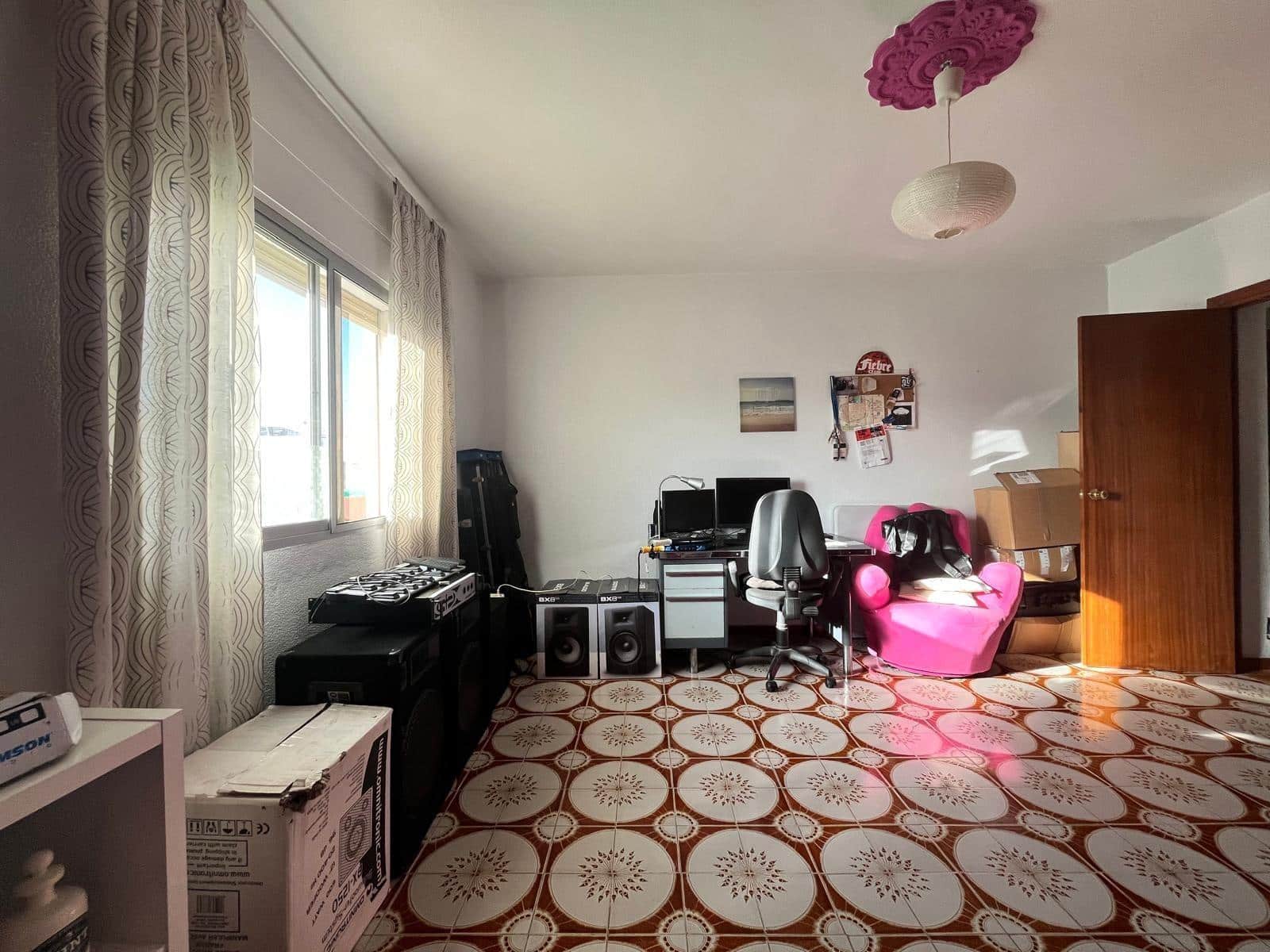 4 slaapkamer Villa te koop in Malaga stad - € 370.000 (Ref: 9712047)