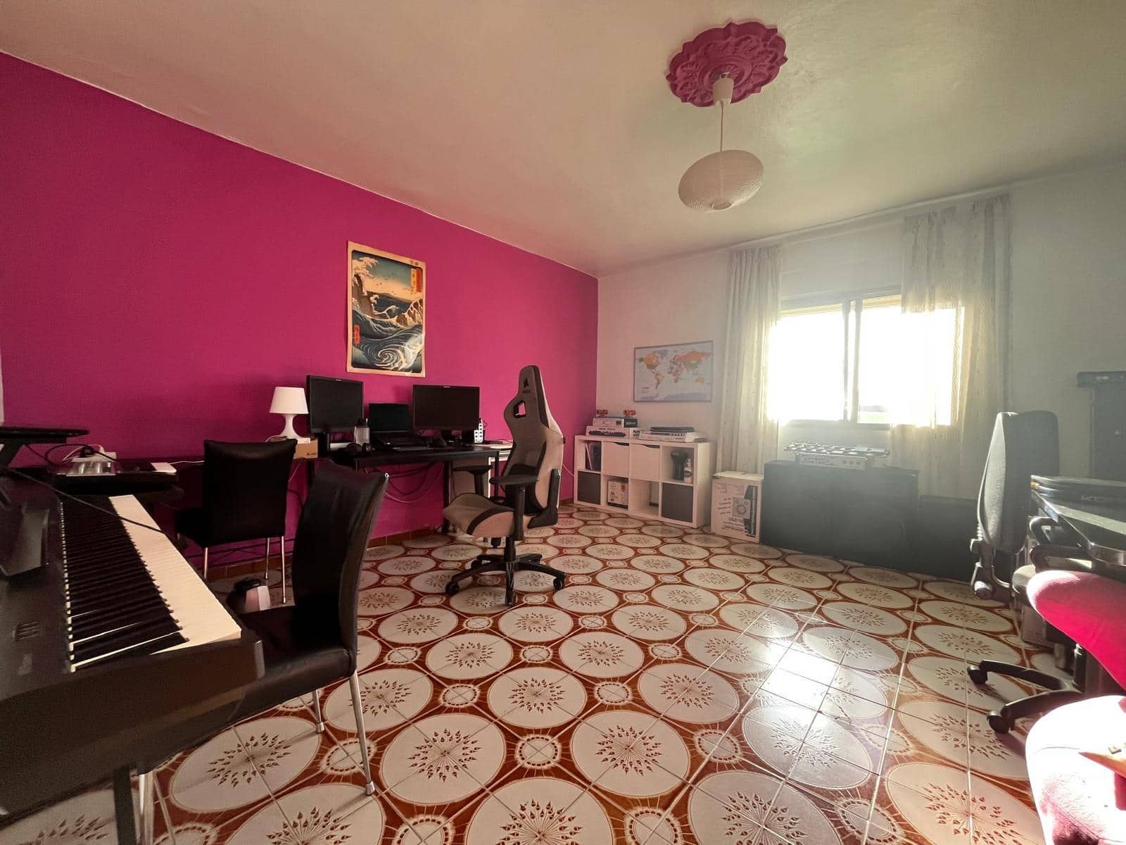 4 slaapkamer Villa te koop in Malaga stad - € 370.000 (Ref: 9712047)