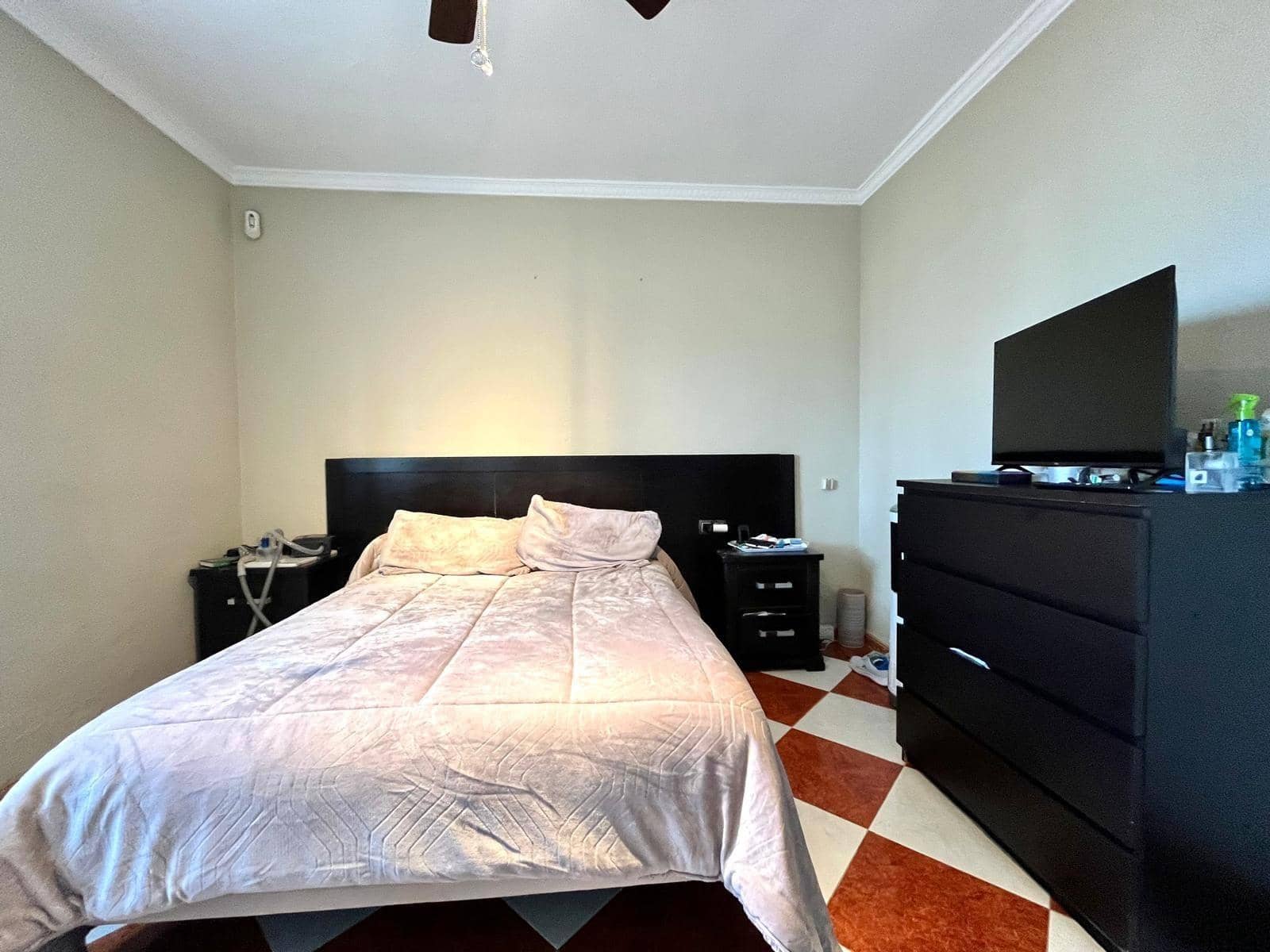 4 bedroom Villa for sale in Alhaurin de la Torre with pool - € 550,000 (Ref: 9712051)