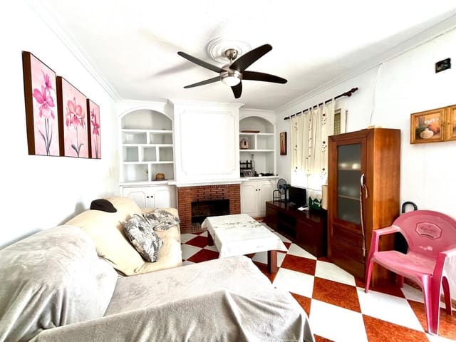 4 bedroom Villa for sale in Alhaurín de la Torre with pool - € 550,000 (Ref: 9712051)