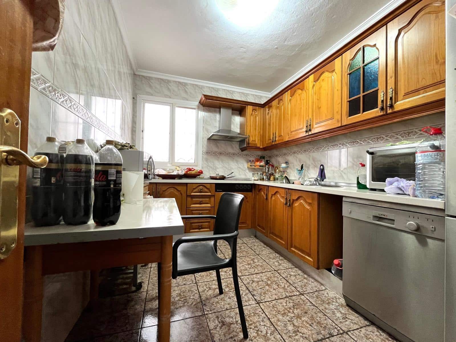 4 bedroom Villa for sale in Alhaurin de la Torre with pool - € 550,000 (Ref: 9712051)