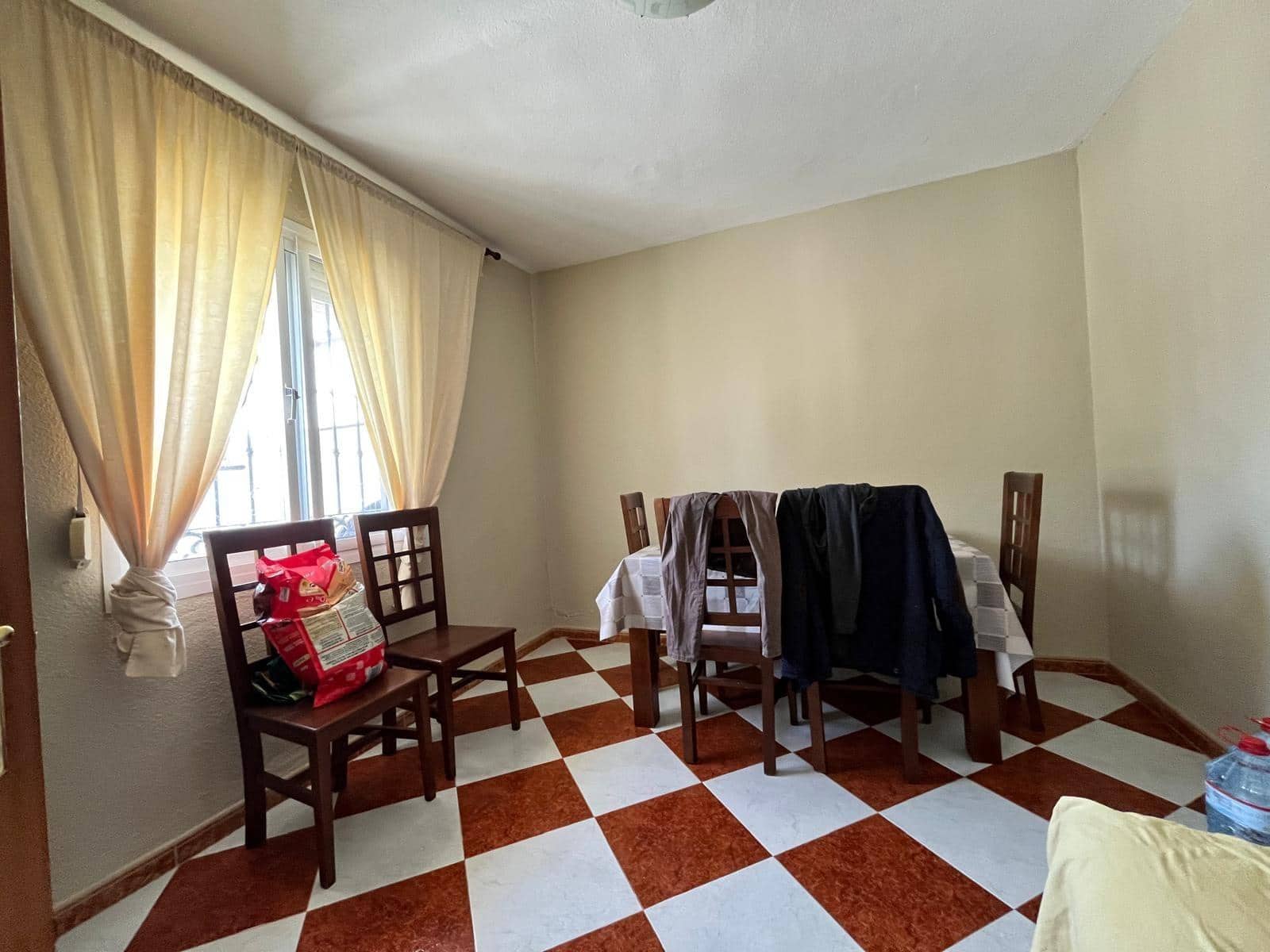 4 bedroom Villa for sale in Alhaurin de la Torre with pool - € 550,000 (Ref: 9712051)