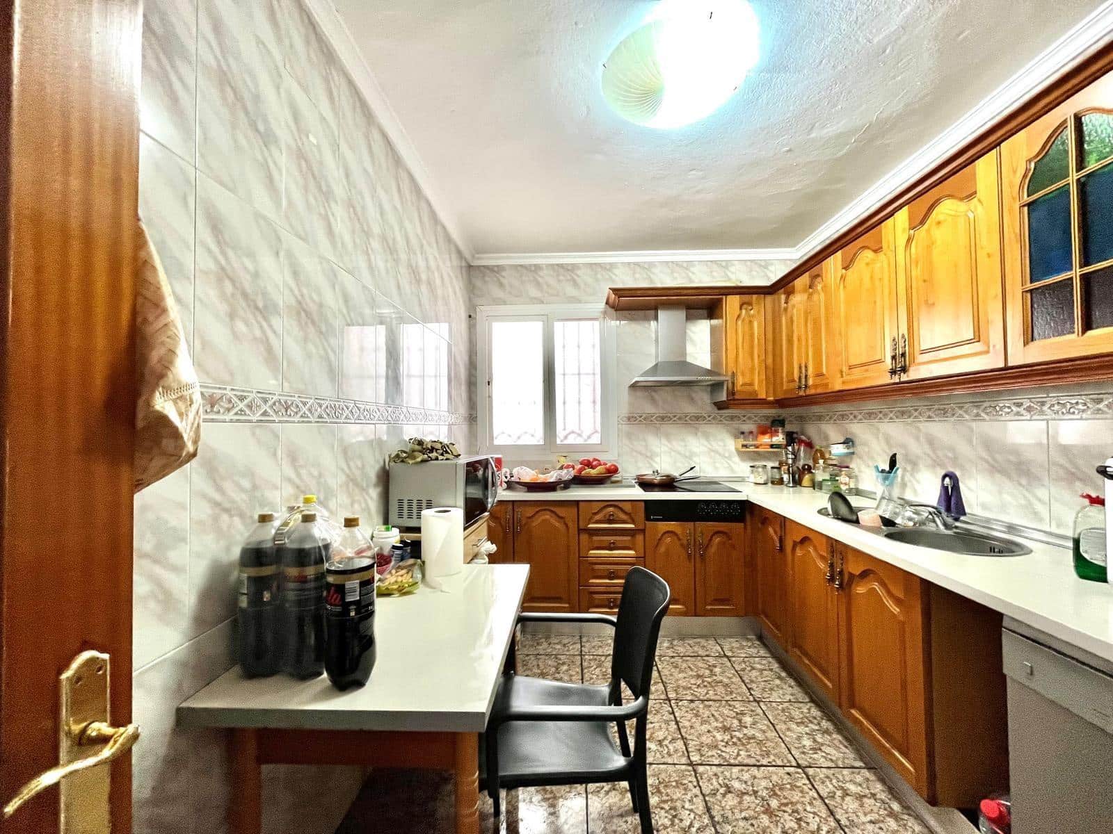 4 bedroom Villa for sale in Alhaurin de la Torre with pool - € 550,000 (Ref: 9712051)