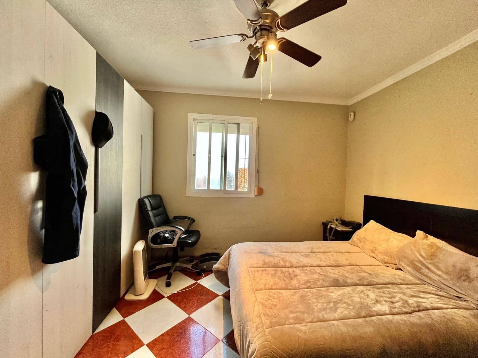 4 bedroom Villa for sale in Alhaurin de la Torre with pool - € 550,000 (Ref: 9712051)