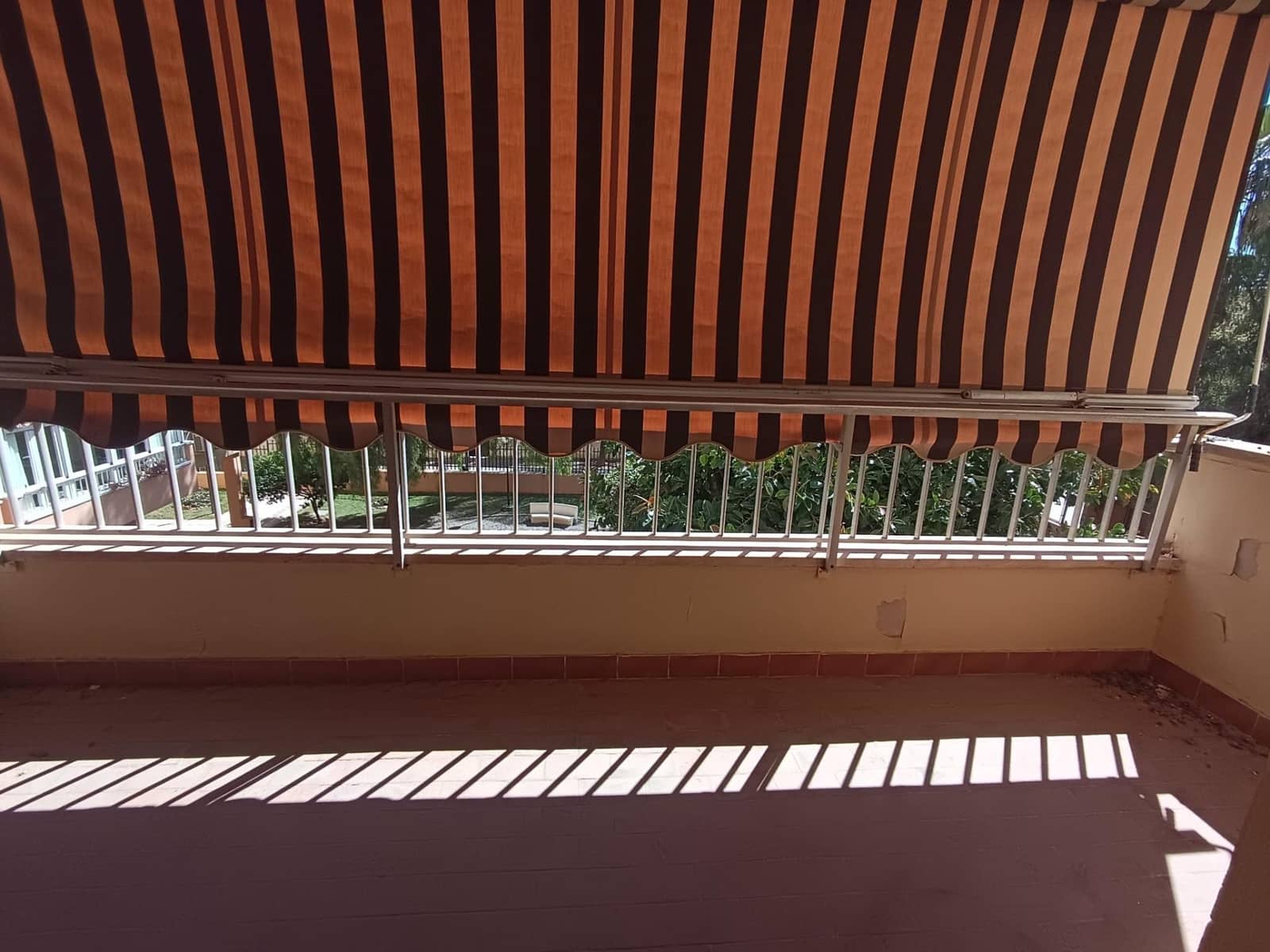 4 slaapkamer Flat te koop in Malaga stad met garage - € 490.000 (Ref: 9720035)