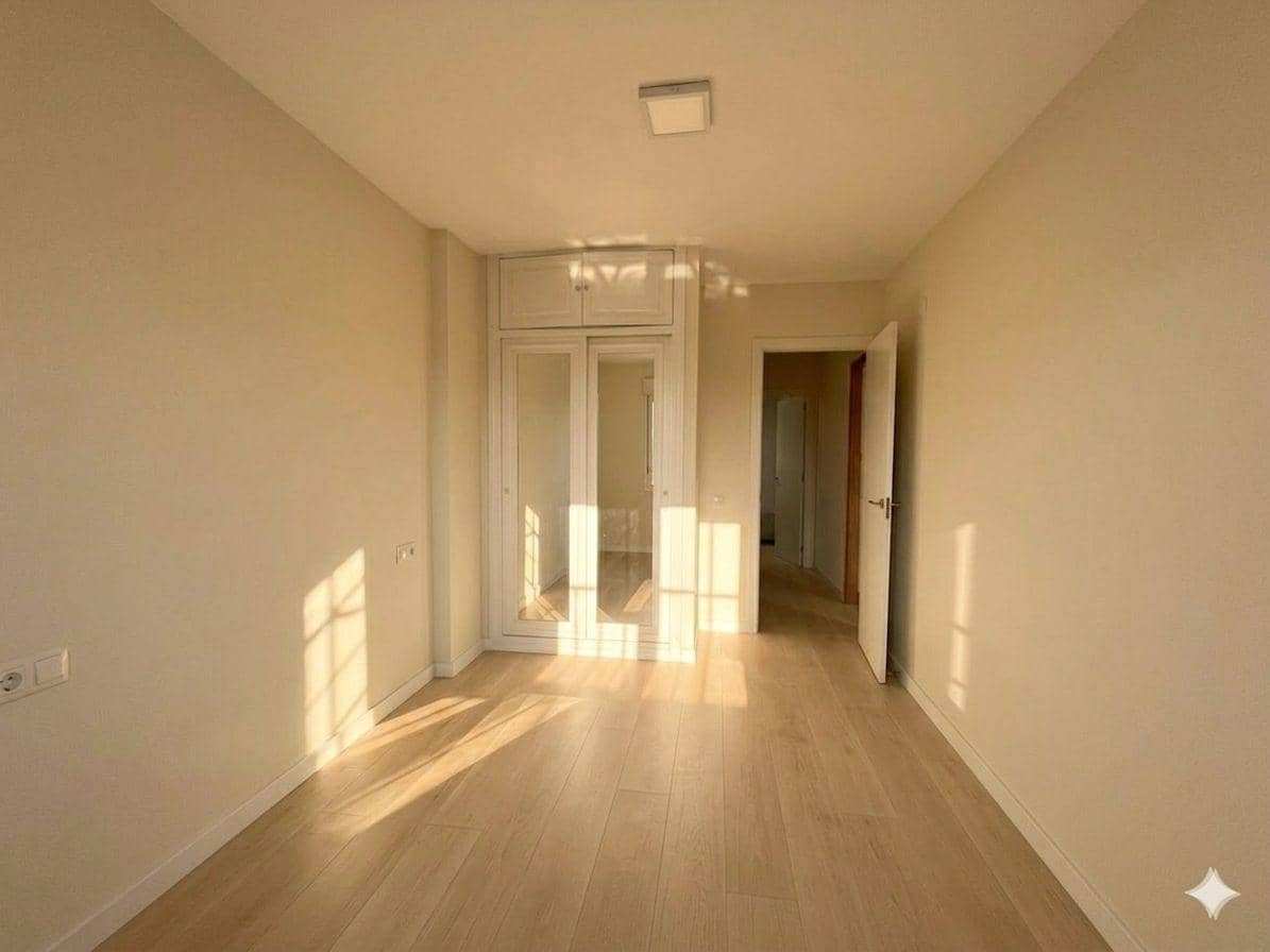 2 bedroom Flat for sale in Alhaurin de la Torre - € 266,000 (Ref: 9732206)