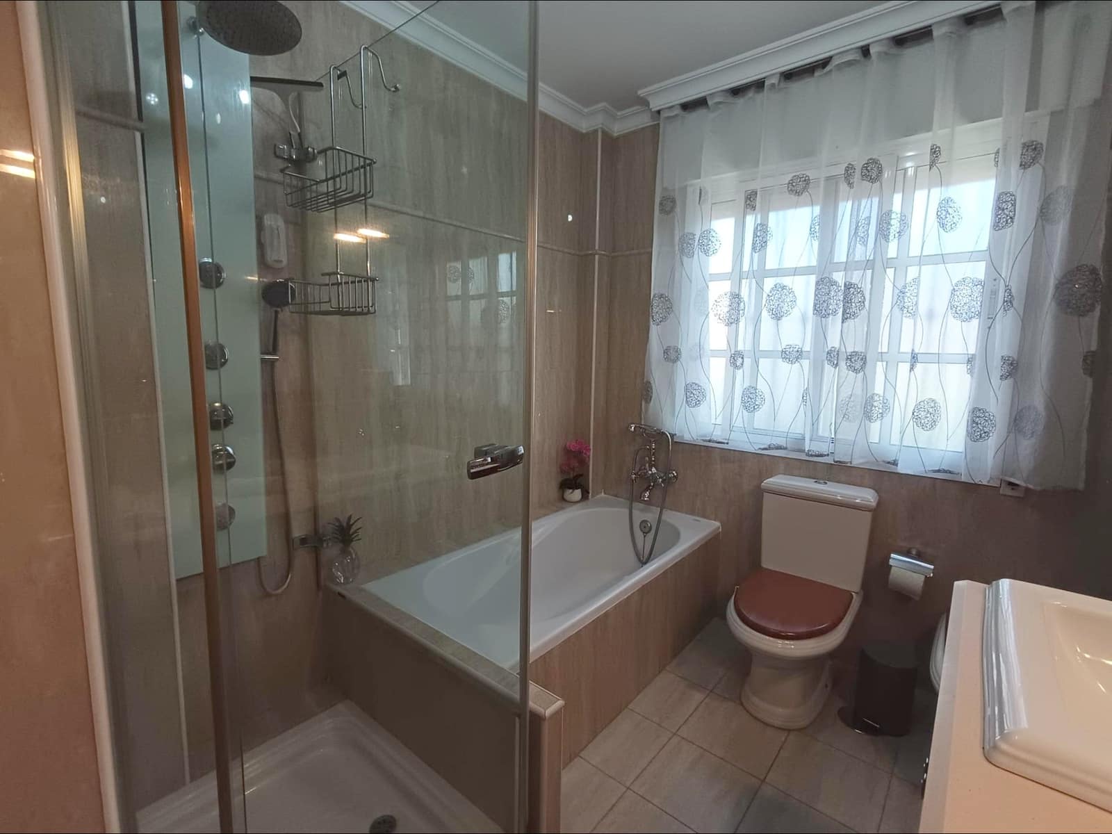 3 bedroom Terraced Villa for rent in Cartama with pool - € 1,750 (Ref: 9735663)