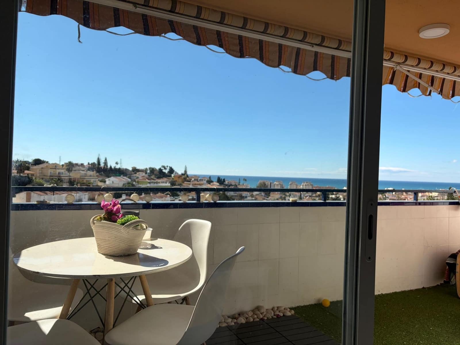 3 makuuhuone Asunto myytävänä paikassa Rincon de la Victoria mukana uima-altaan 
autotalli - 380 000 € (Ref: 9752117)