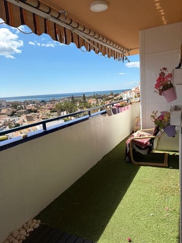 3 makuuhuone Asunto myytävänä paikassa Rincón de la Victoria mukana uima-altaan 
autotalli - 380 000 € (Ref: 9752117)