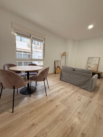 Piso de 1 habitación en Parque Victoria Eugenia, Málaga ciudad en venta con garaje - 230.000 € (Ref: 9778251)