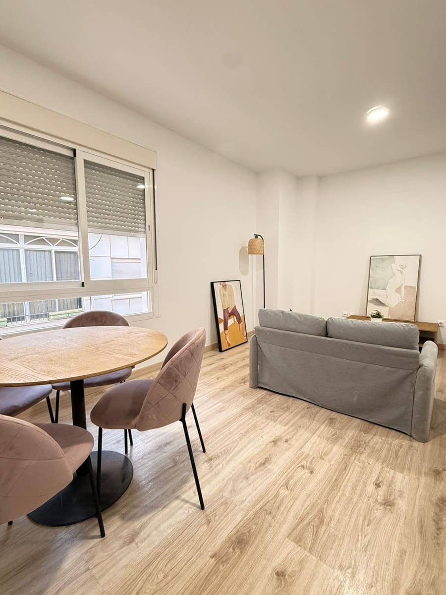 Piso de 1 habitación en Málaga ciudad en venta con garaje - 230.000 € (Ref: 9778251)