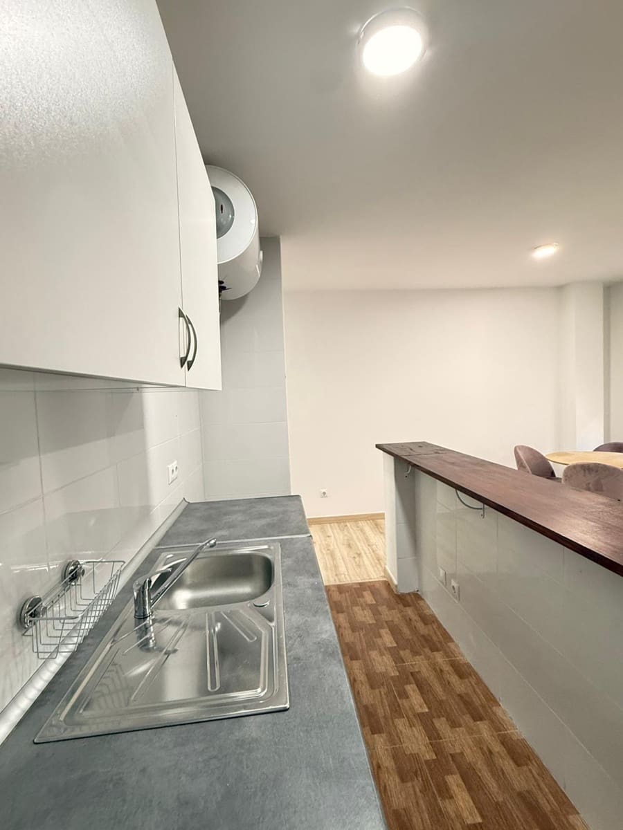 Piso de 1 habitación en Málaga ciudad en venta con garaje - 230.000 € (Ref: 9778251)