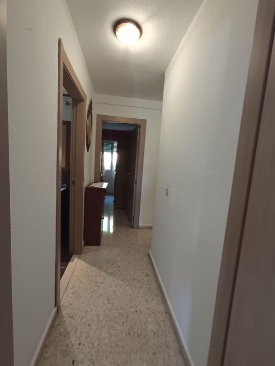 3 bedroom Flat for rent in Canillas de Aceituno with pool - € 600 (Ref: 9784519)