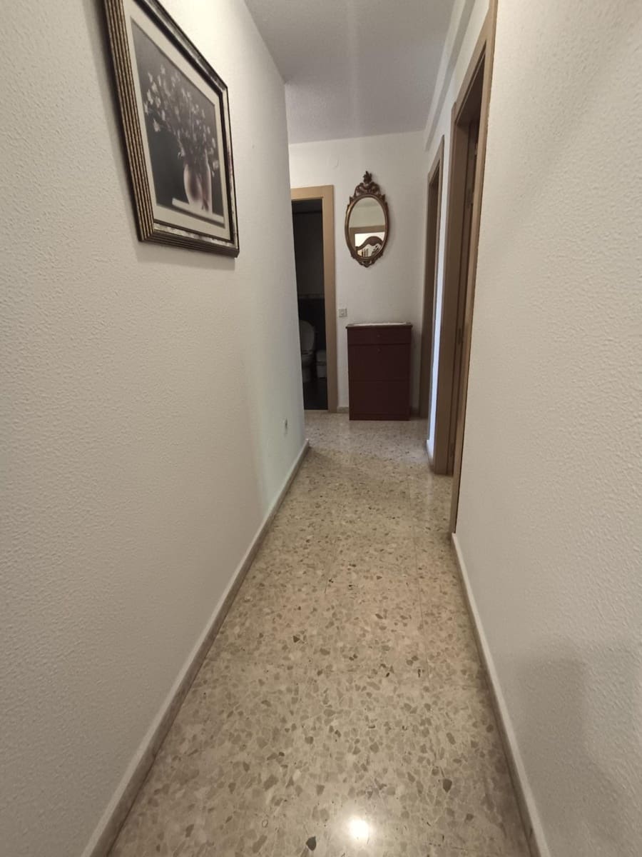 3 bedroom Flat for rent in Canillas de Aceituno with pool - € 600 (Ref: 9784519)