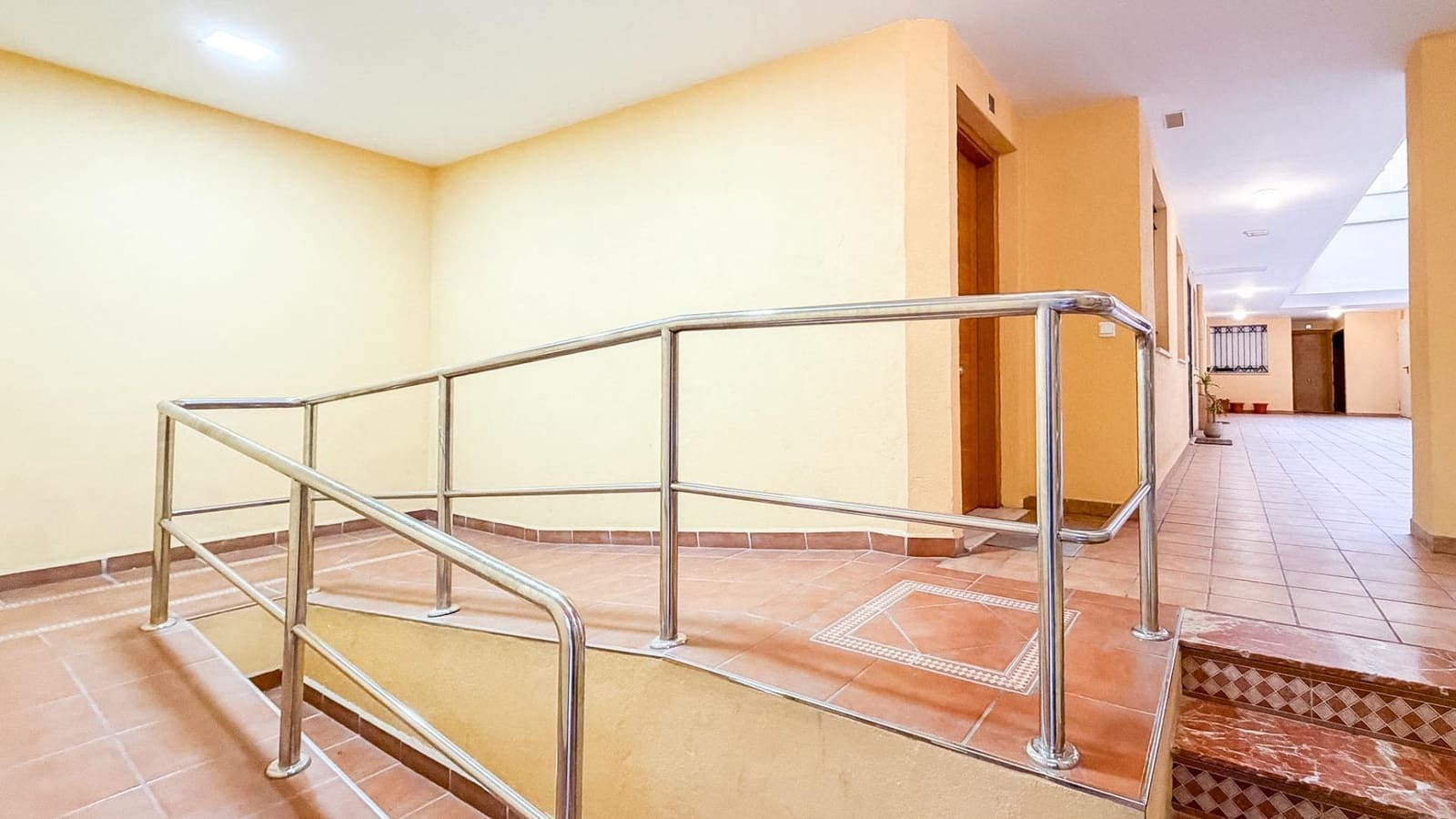 2 camera da letto Appartamento da affittare in Malaga citta con garage - 1.150 € (Rif: 9804375)