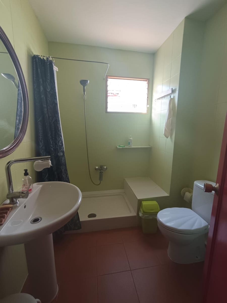 3 makuuhuone Omakotitalo myytävänä paikassa Malaga kaupunki - 420 000 € (Ref: 9811989)