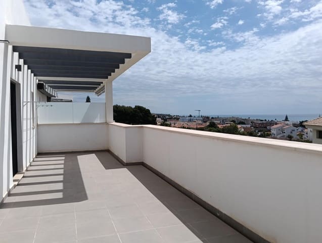 2 sypialnia Mieszkanie do wynajęcia w Rincón de la Victoria z basenem garażem - 1 700 € (Ref: 9820589)