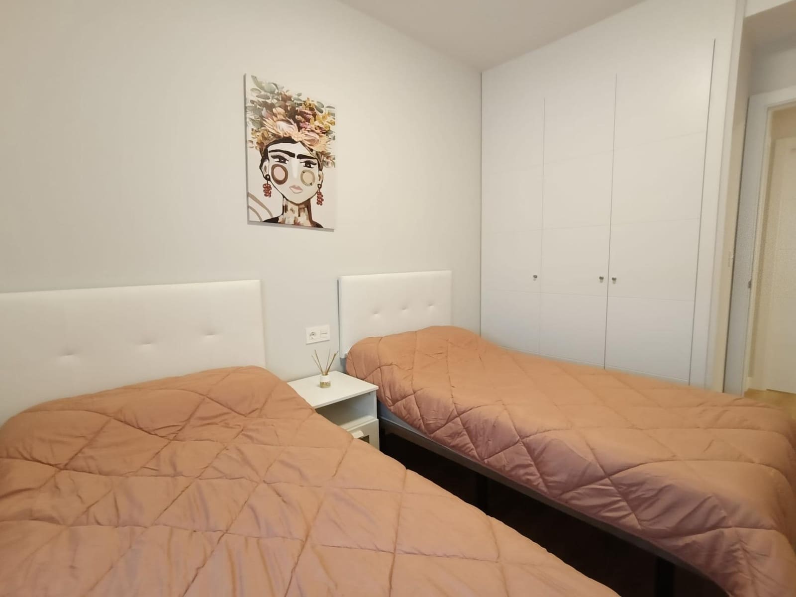 2 sypialnia Mieszkanie do wynajęcia w Rincon de la Victoria z basenem garażem - 1 700 € (Ref: 9820589)