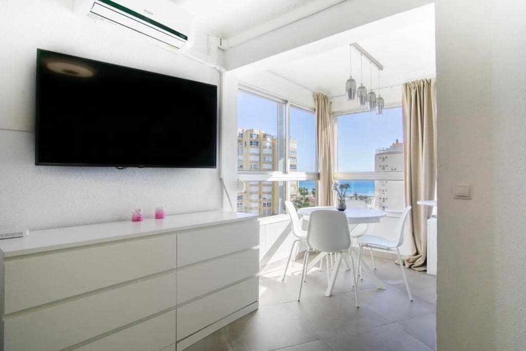 1 chambre Appartement à vendre à Torrox-Costa avec piscine - 209 000 € (Ref: 9820590)