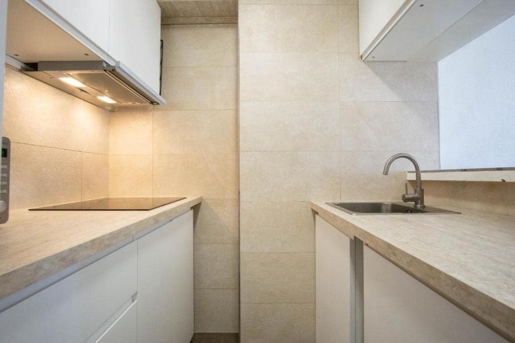 1 chambre Appartement à vendre à Torrox-Costa avec piscine - 209 000 € (Ref: 9820590)