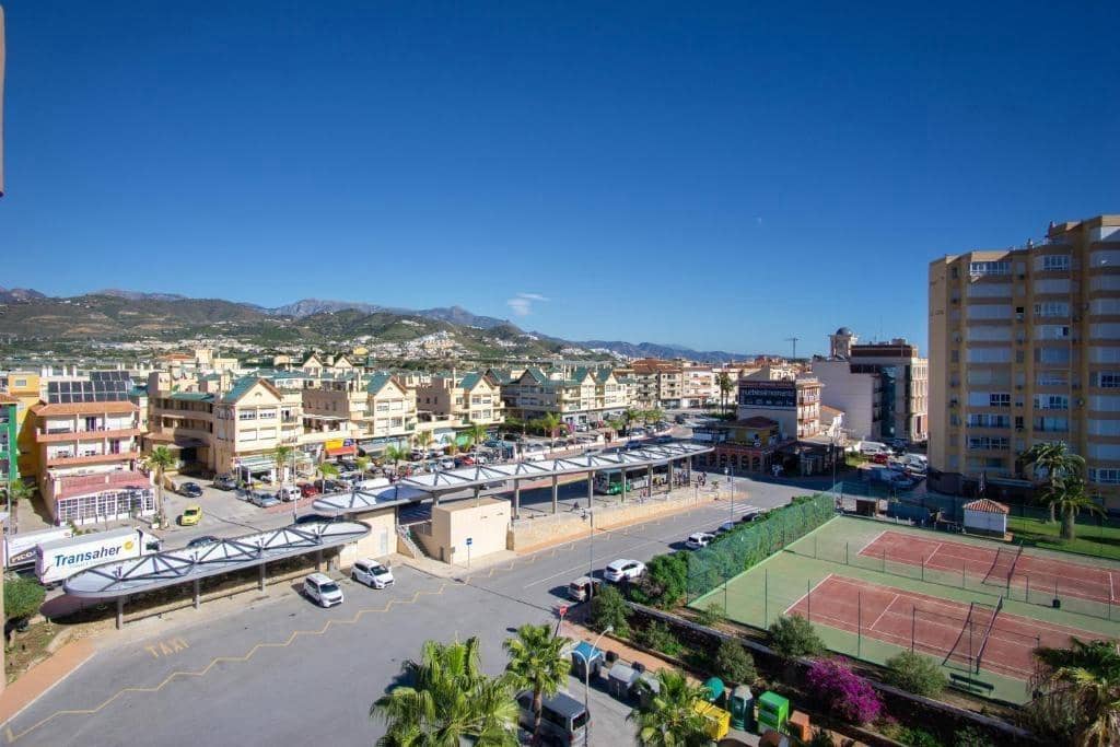 1 chambre Appartement à vendre à Torrox-Costa avec piscine - 209 000 € (Ref: 9820590)