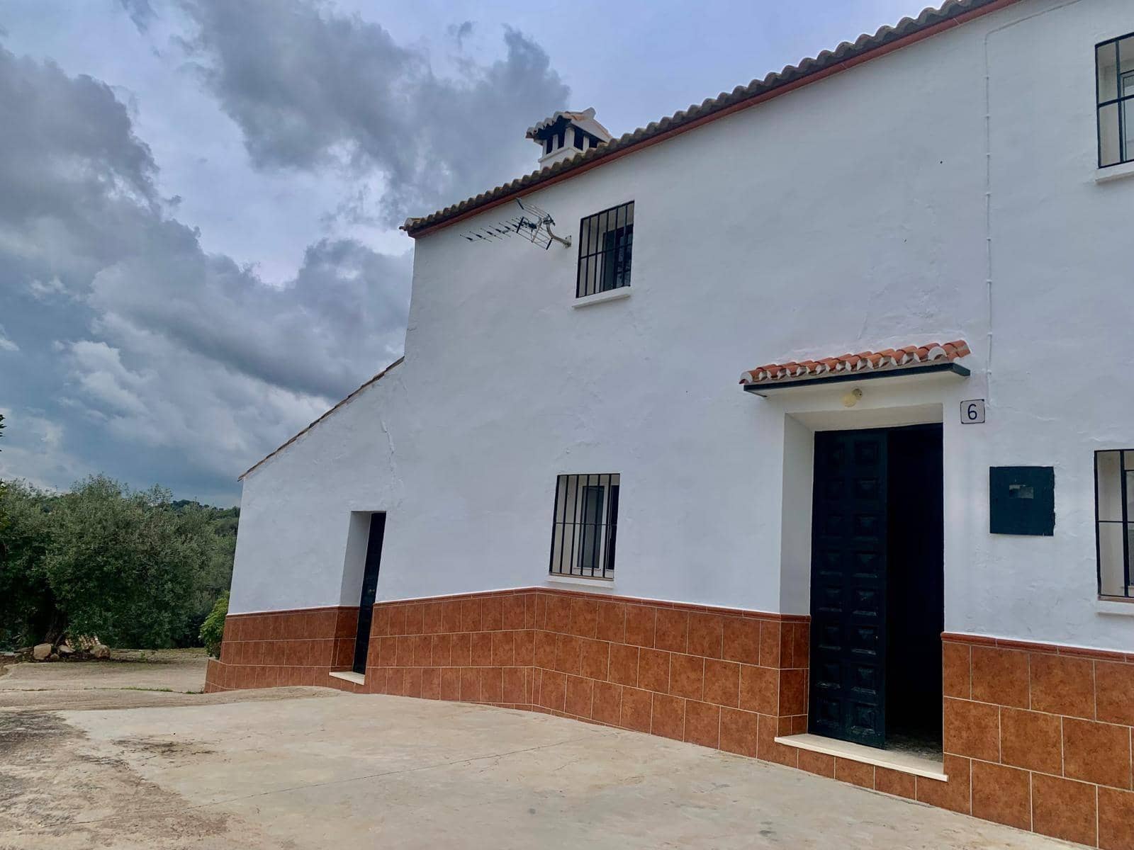 6 bedroom Finca/Country House for sale in Almogia with garage - € 320,000 (Ref: 9820593)
