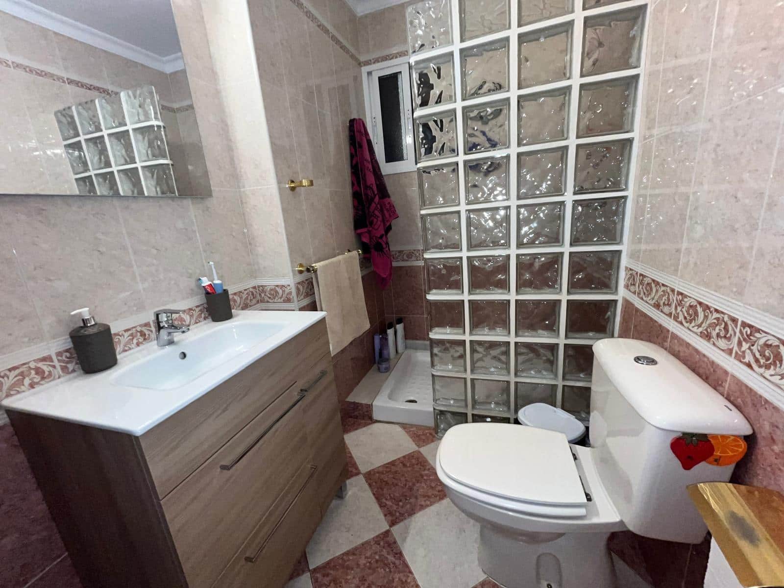 4 chambre Villa/Maison Mitoyenne à vendre à Malaga ville - 600 000 € (Ref: 9831604)