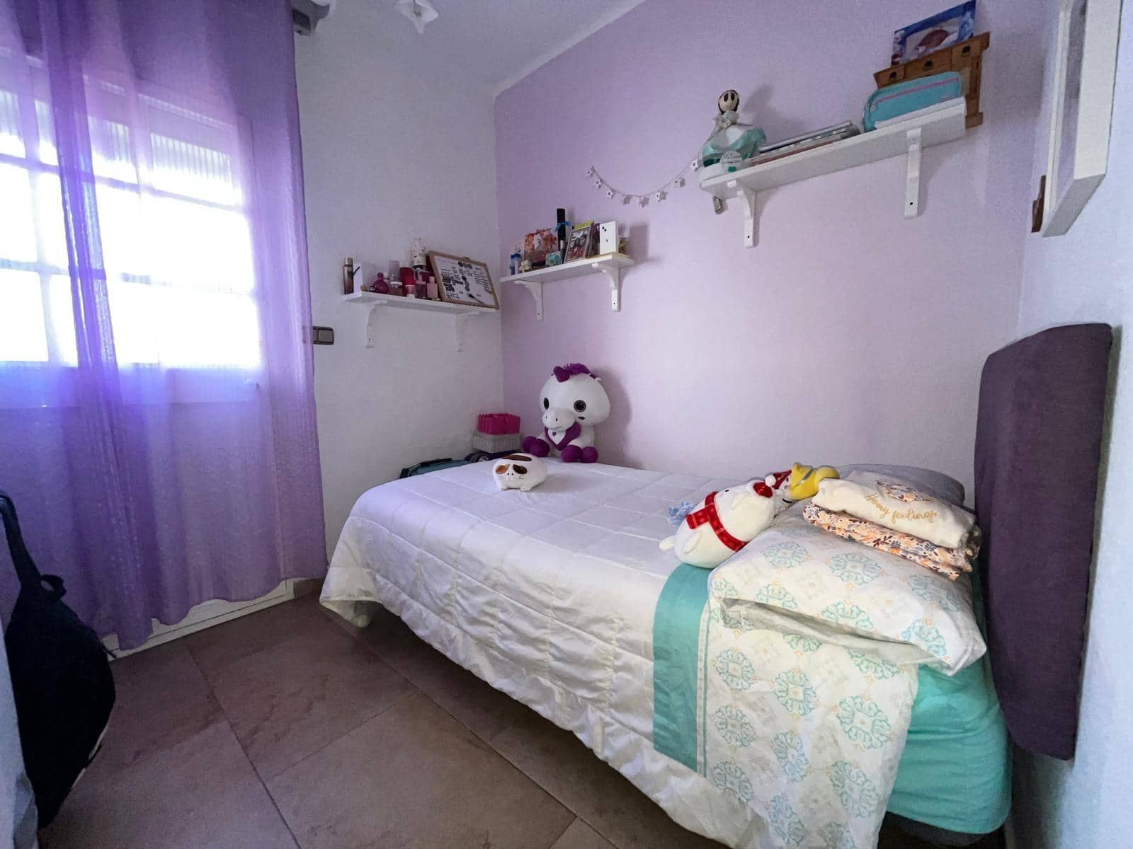 4 chambre Villa/Maison Mitoyenne à vendre à Malaga ville - 600 000 € (Ref: 9831604)