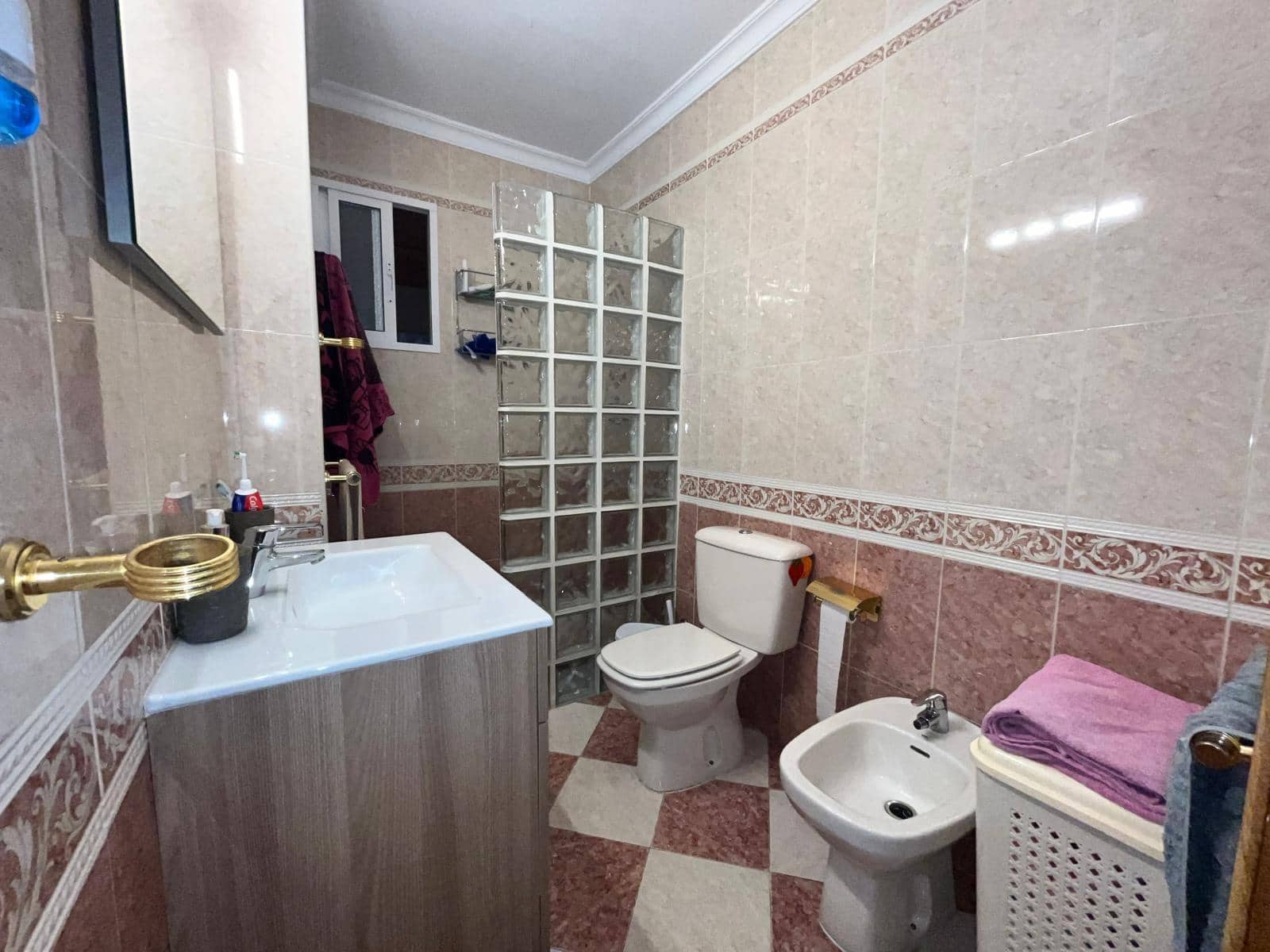 4 chambre Villa/Maison Mitoyenne à vendre à Malaga ville - 600 000 € (Ref: 9831604)
