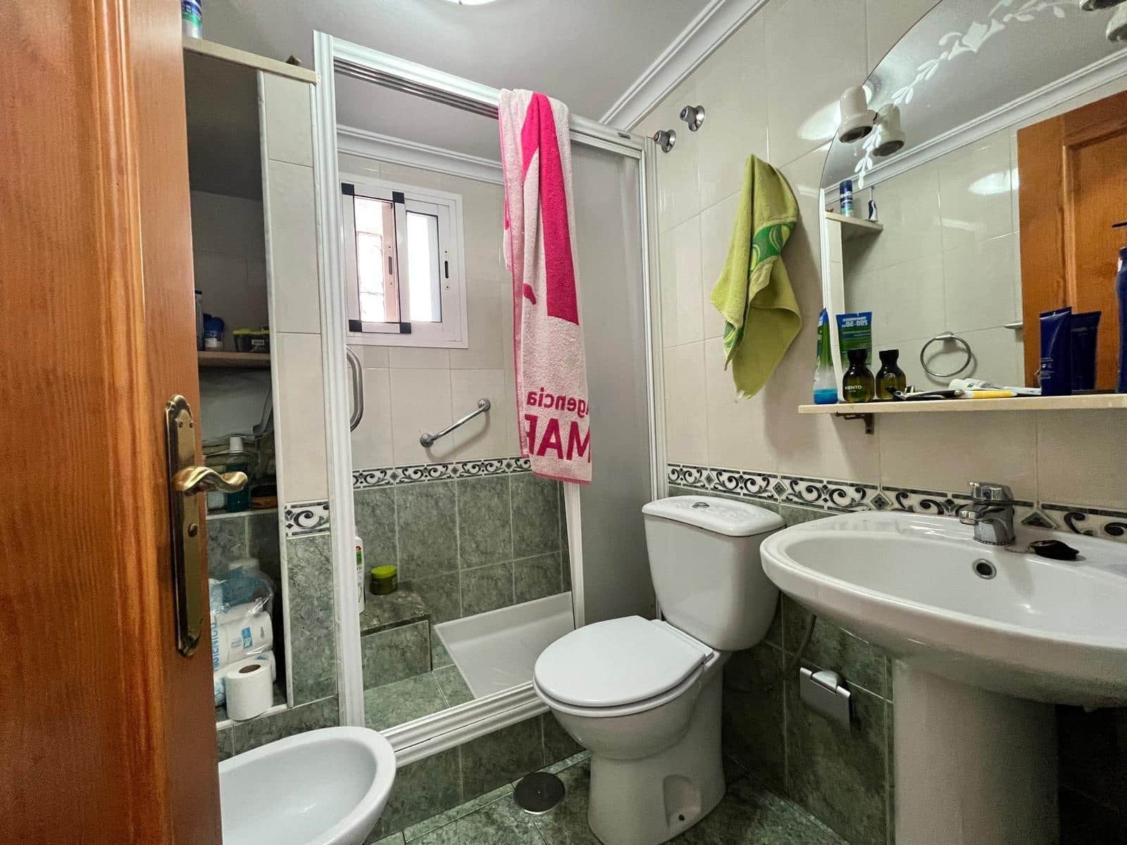 4 chambre Villa/Maison Mitoyenne à vendre à Malaga ville - 600 000 € (Ref: 9831604)