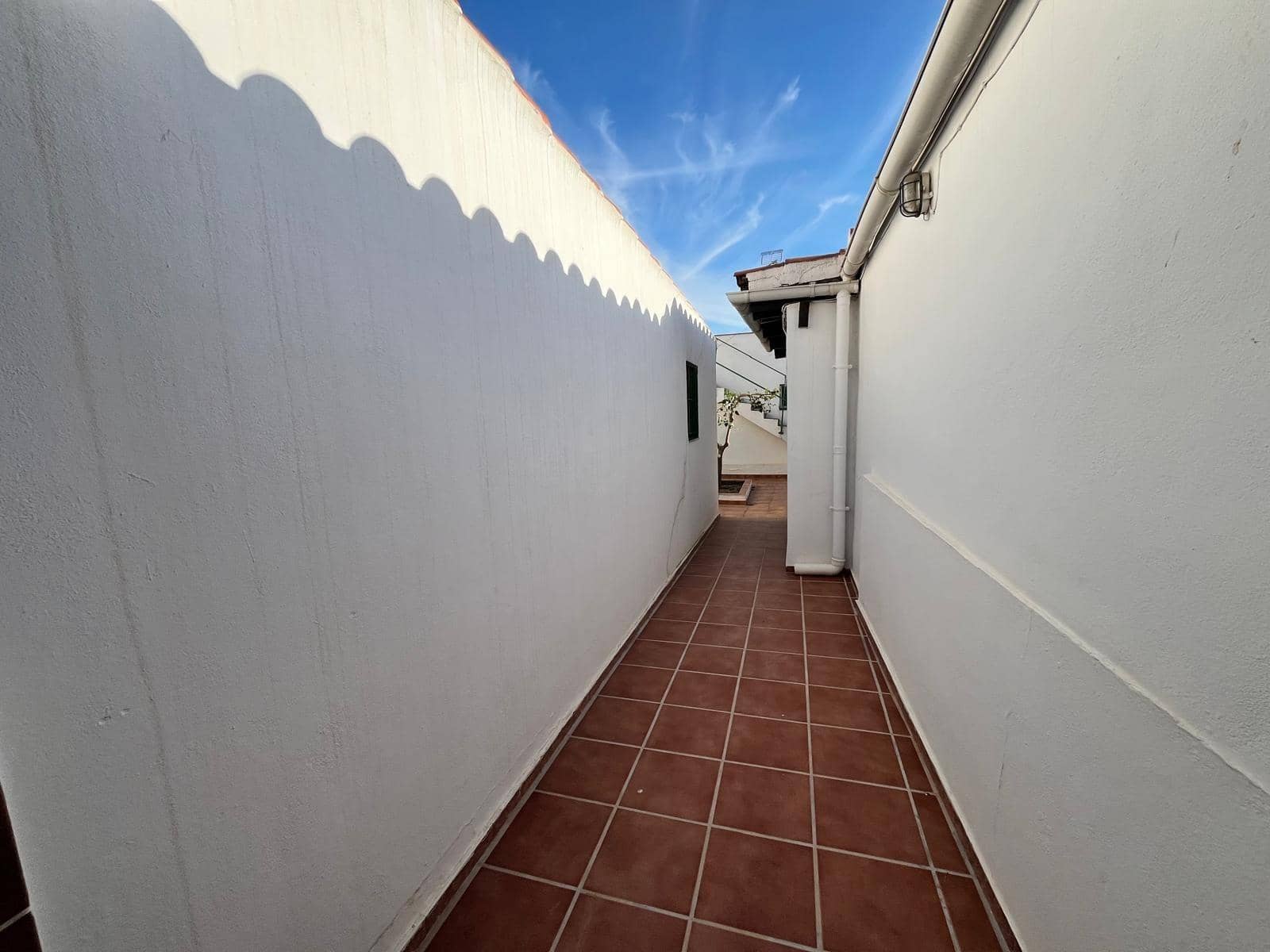 4 chambre Villa/Maison Mitoyenne à vendre à Malaga ville - 600 000 € (Ref: 9831604)