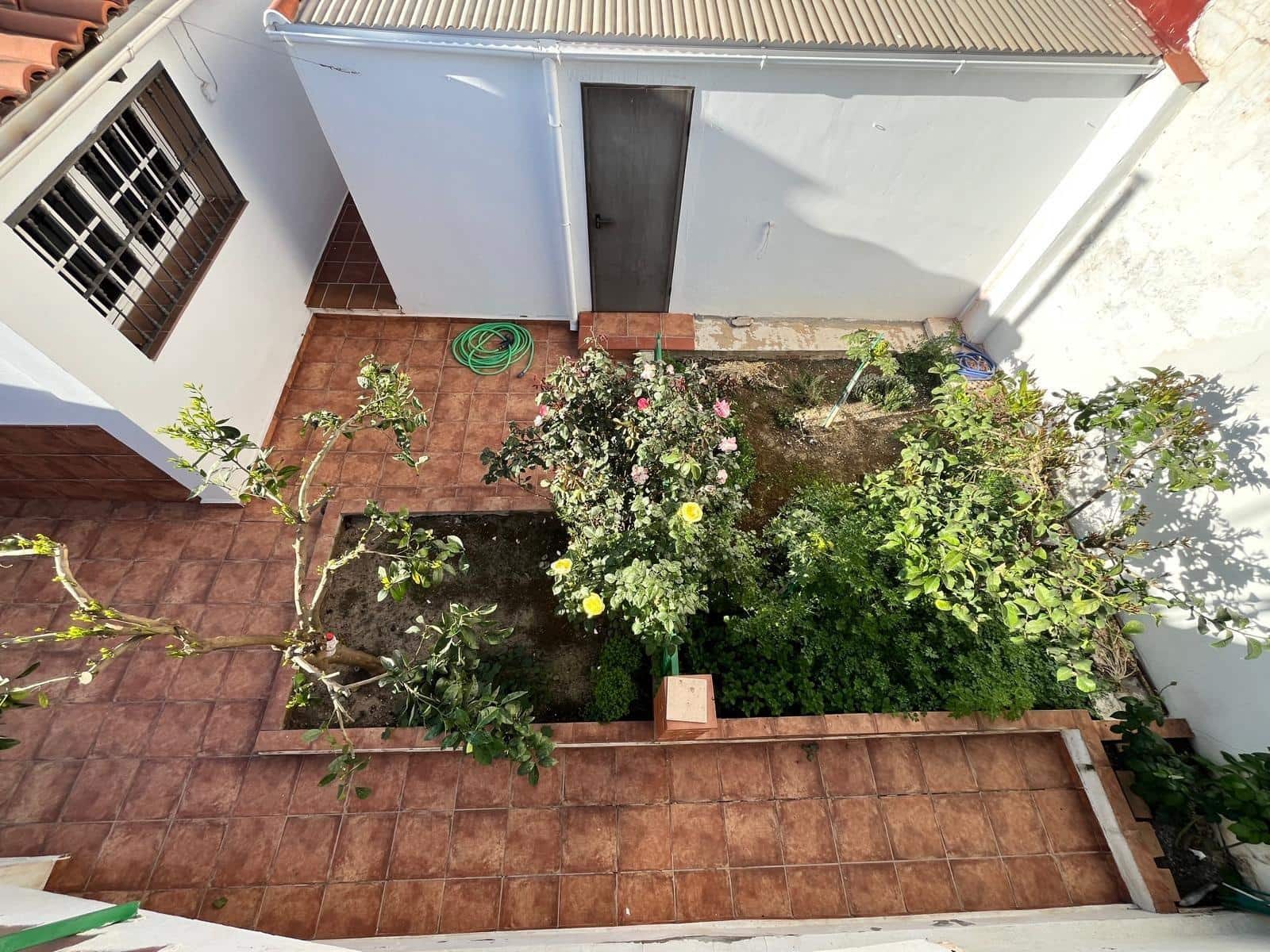4 chambre Villa/Maison Mitoyenne à vendre à Malaga ville - 600 000 € (Ref: 9831604)