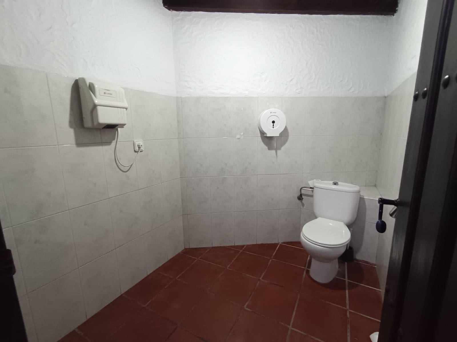 1 soverom Bedrift til leie i Canillas de Aceituno - € 700 (Ref: 9833729)