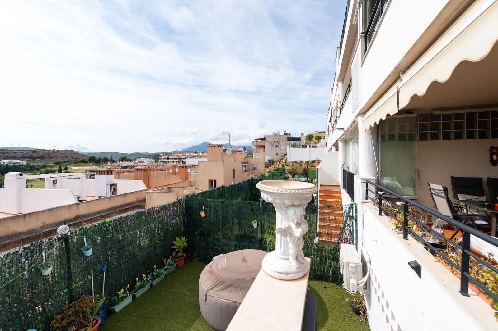 2 bedroom Flat for sale in Casares with pool garage - € 260,000 (Ref: 9836311)