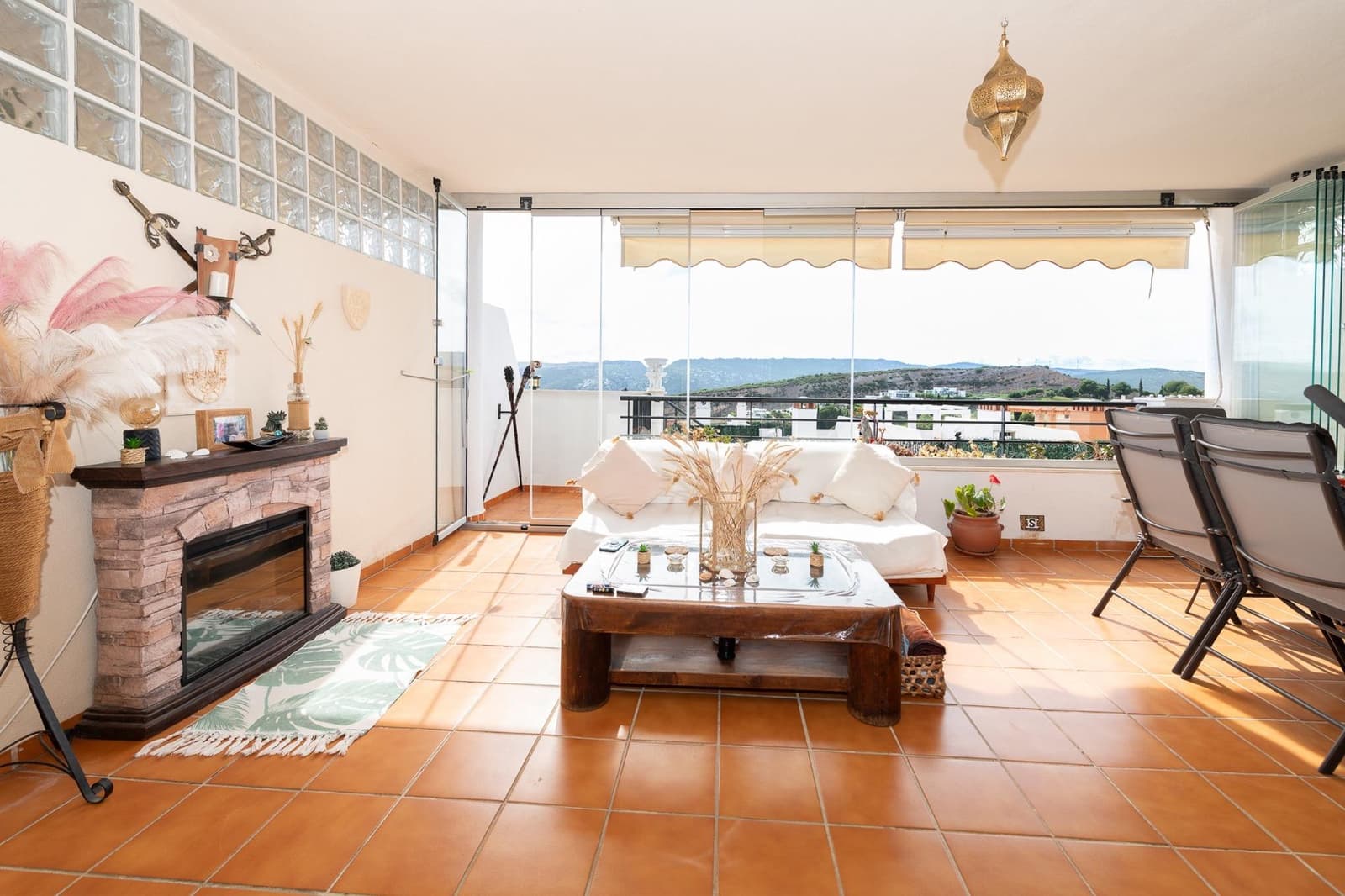 2 bedroom Flat for sale in Casares with pool garage - € 260,000 (Ref: 9836311)