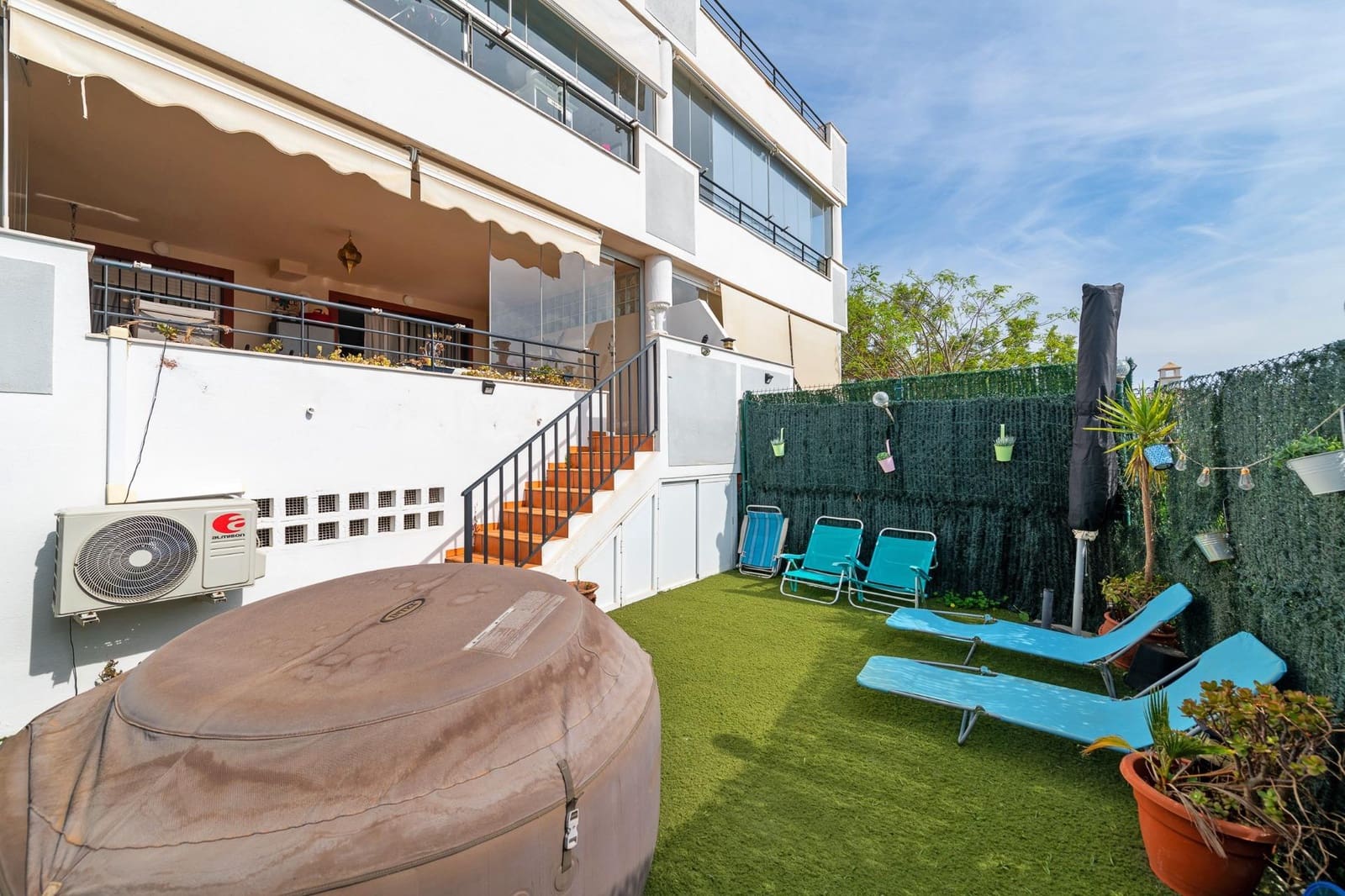 2 bedroom Flat for sale in Casares with pool garage - € 260,000 (Ref: 9836311)