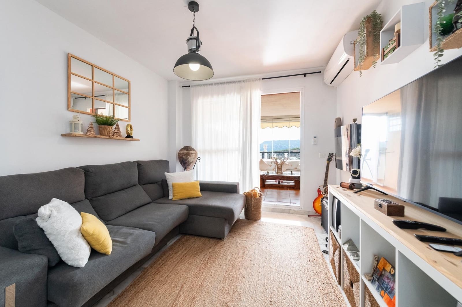 2 bedroom Flat for sale in Casares with pool garage - € 260,000 (Ref: 9836311)