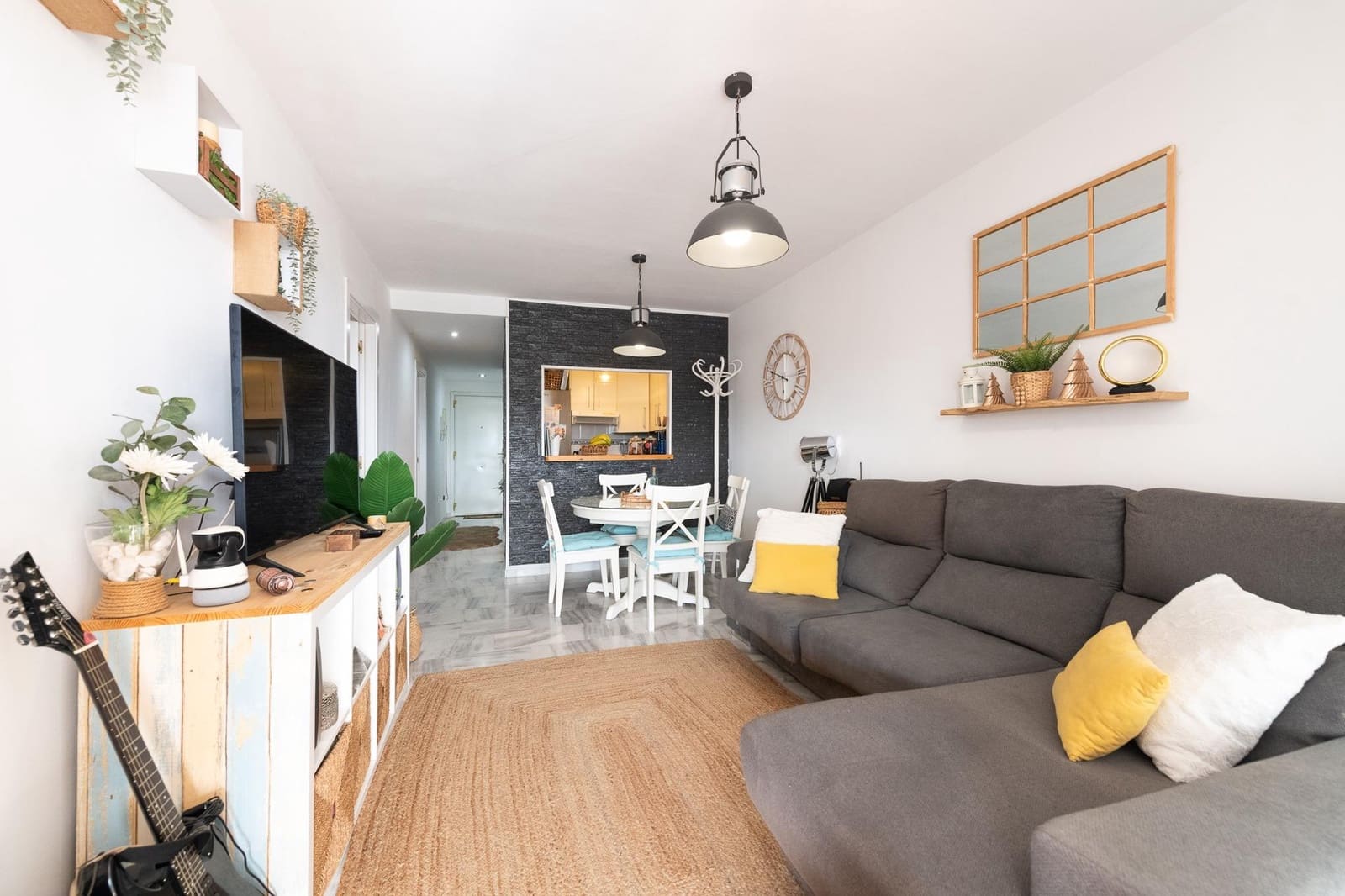 2 bedroom Flat for sale in Casares with pool garage - € 260,000 (Ref: 9836311)