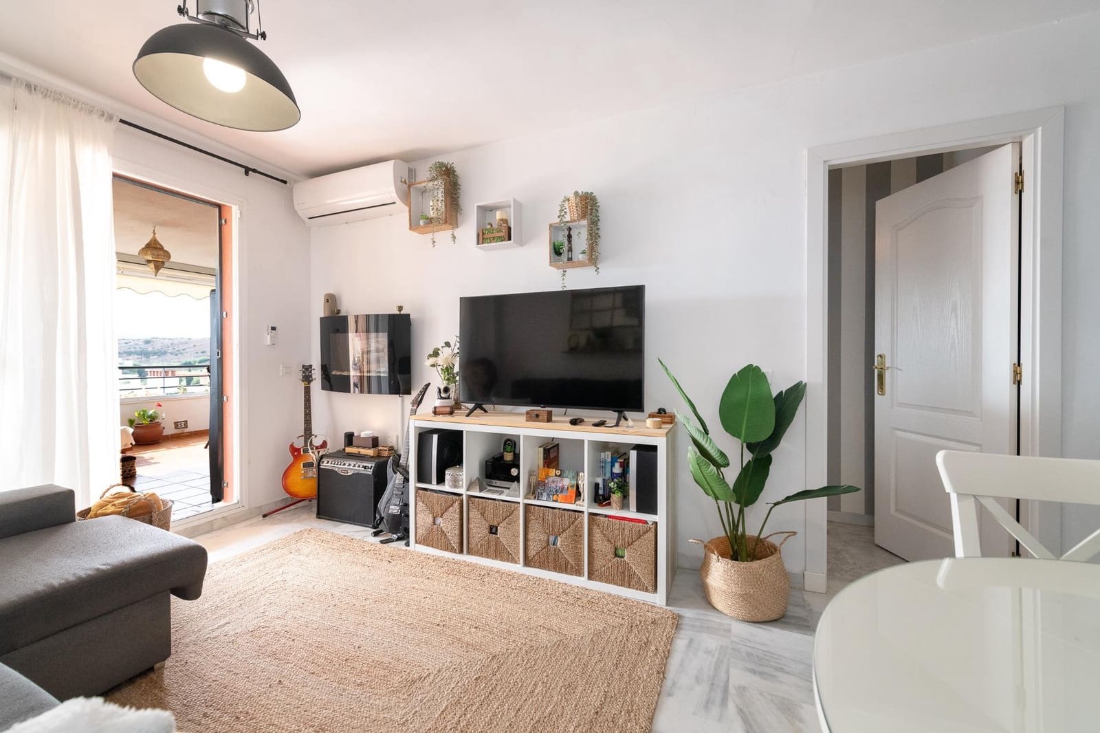 2 bedroom Flat for sale in Casares with pool garage - € 260,000 (Ref: 9836311)