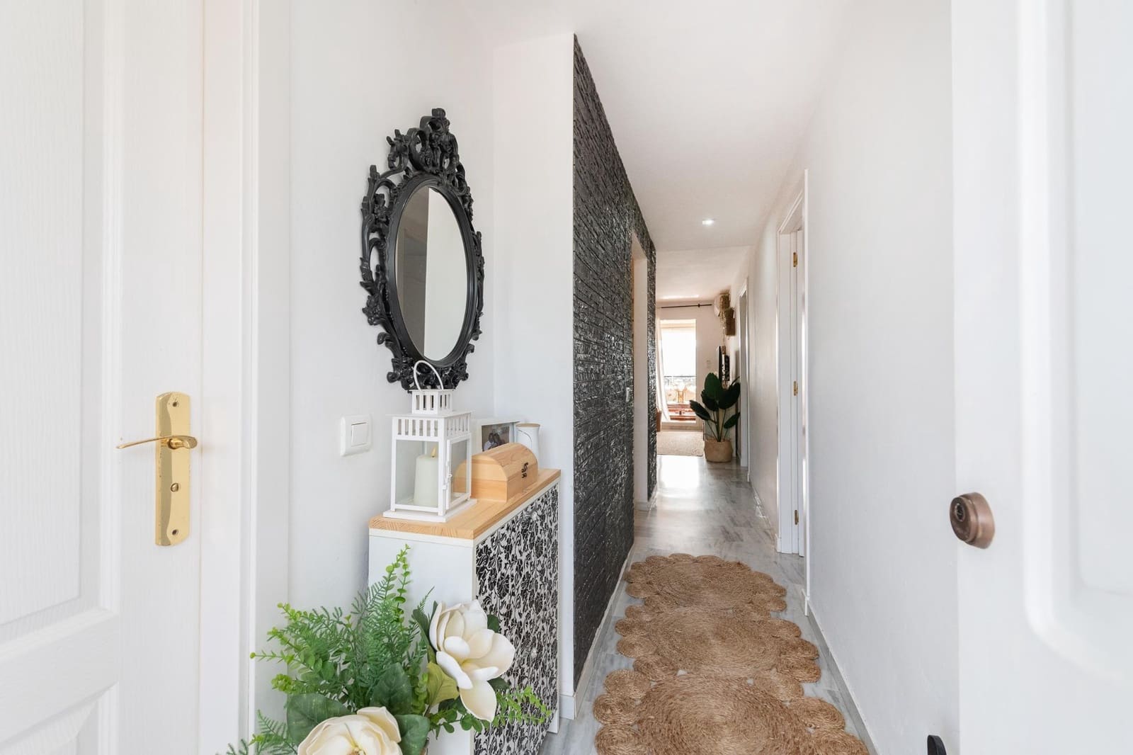 2 bedroom Flat for sale in Casares with pool garage - € 260,000 (Ref: 9836311)